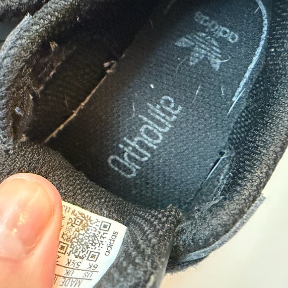 Adidas Kids Black and White Sneakers - Picture 7 of 7